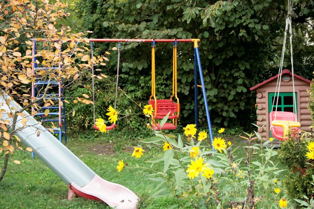Haus Rose Bed & Breakfast Allensbach Bagian luar foto
