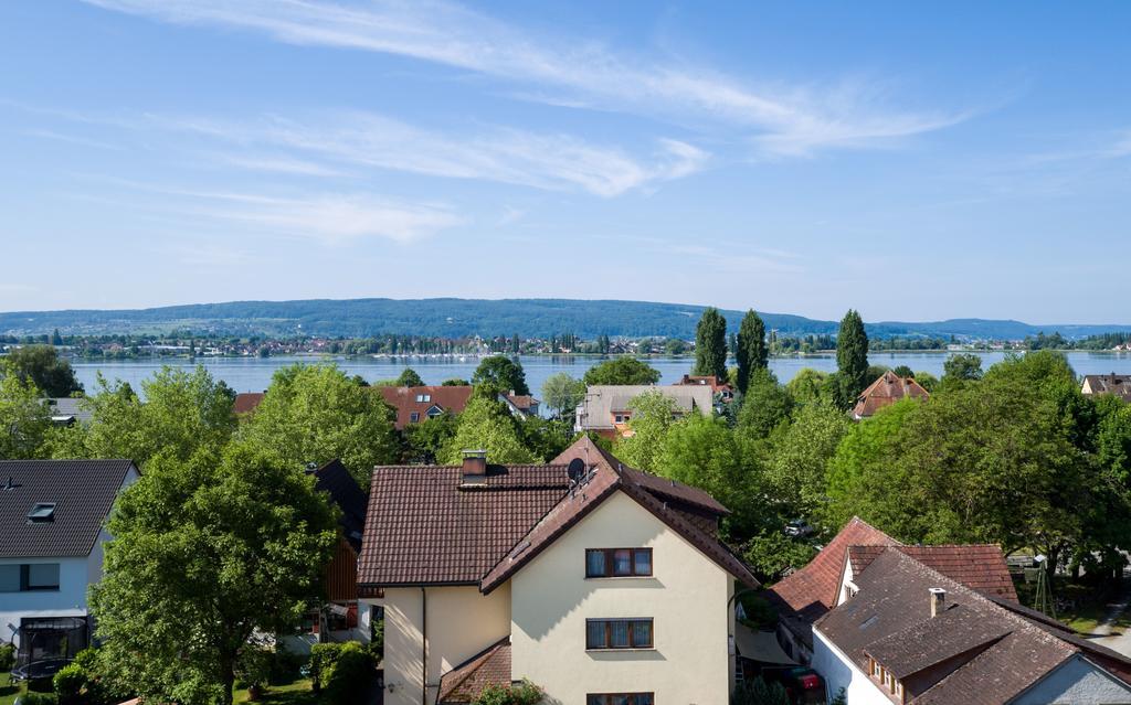 Haus Rose Bed & Breakfast Allensbach Bagian luar foto